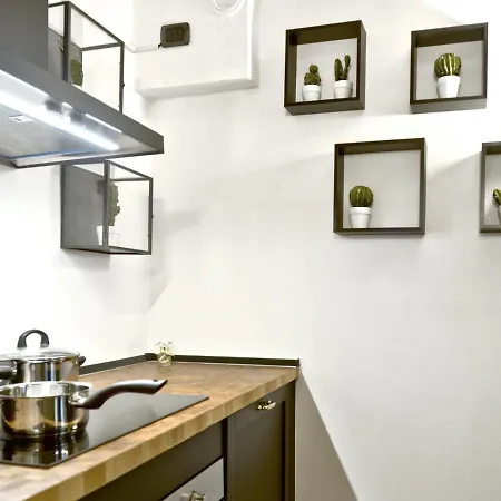 Apartment Fontana Parma